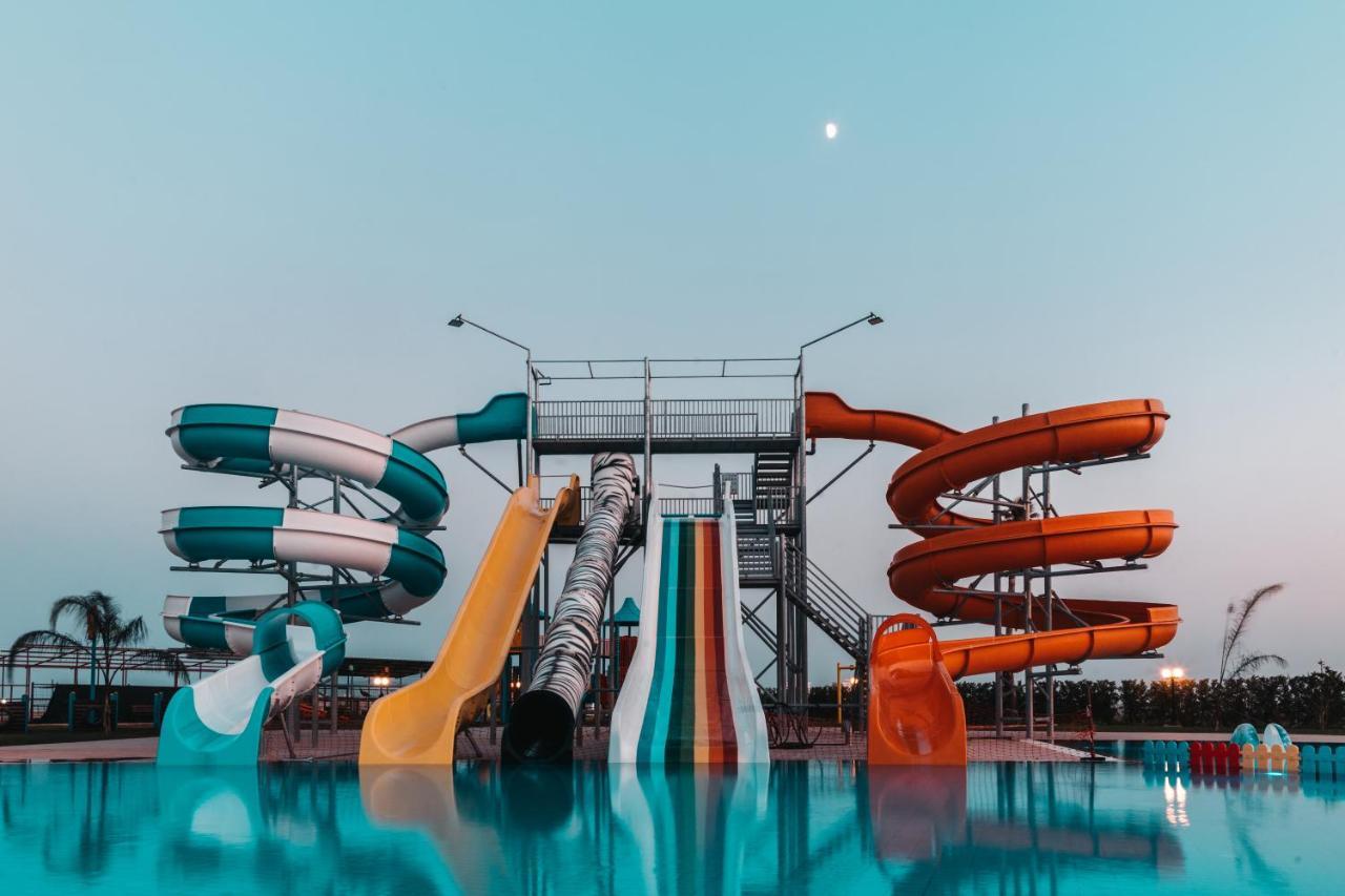 Edelweiss A Block Hotel Residence Trikomo Bagian luar foto
